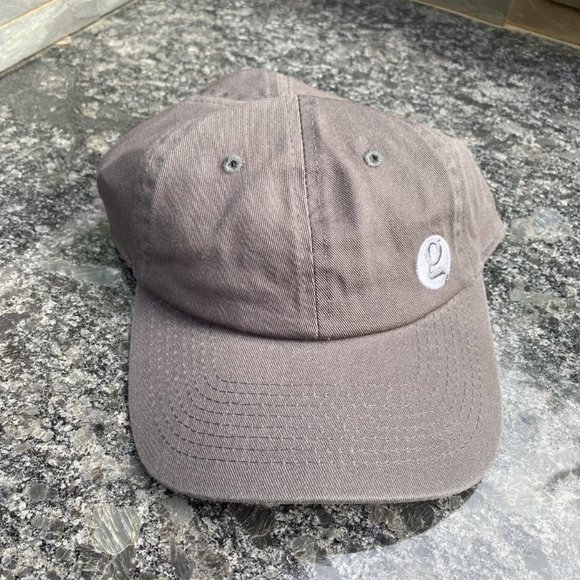 Relaxed Fit Grey Baseball Hat In Grey /Adjustable - Picture 2 of 7